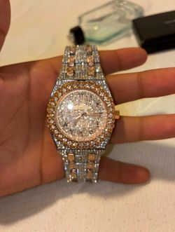ICED OUT AP💧