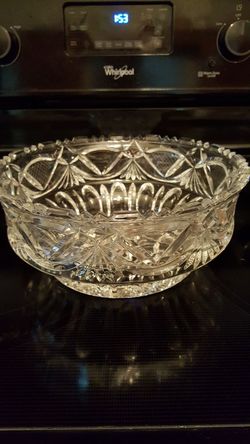 Lead Crystal Serving Bowl