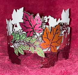 2025 Bath & Body Works Autumn Fall Leaf Leaves Garland Metal 3 Wick Candle Holder NEW!