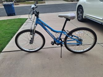 Pirahna Girl Bicycle