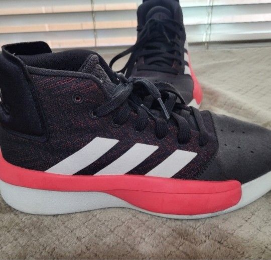 Mens Adidas Sz 10