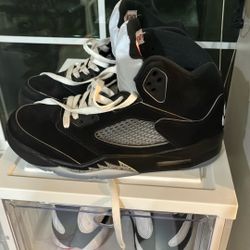 Size 7.5 Men’s Jordan 5 
