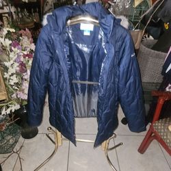 WOMENS WINTER JACKET WITH HOOD COLUMBIA BRAND!!!