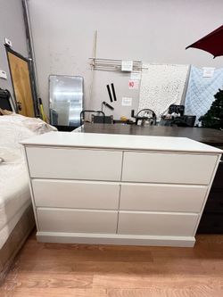 6 Drawer Double Dresser
