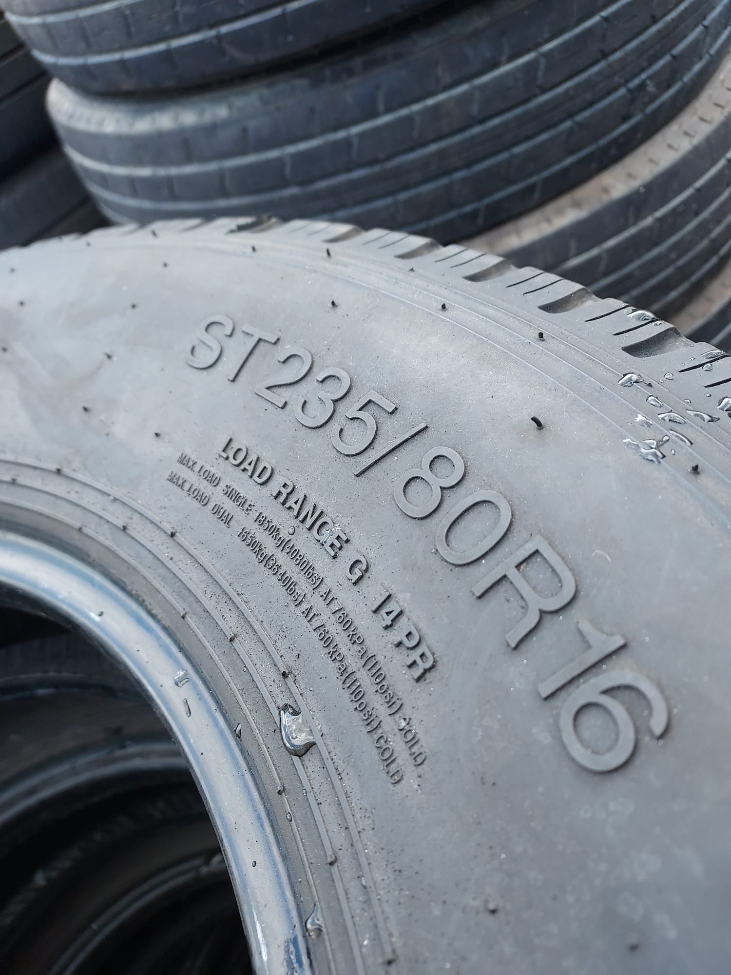 ST 235/80/16 Load Range G 14 Pr for Sale in Rialto, CA OfferUp