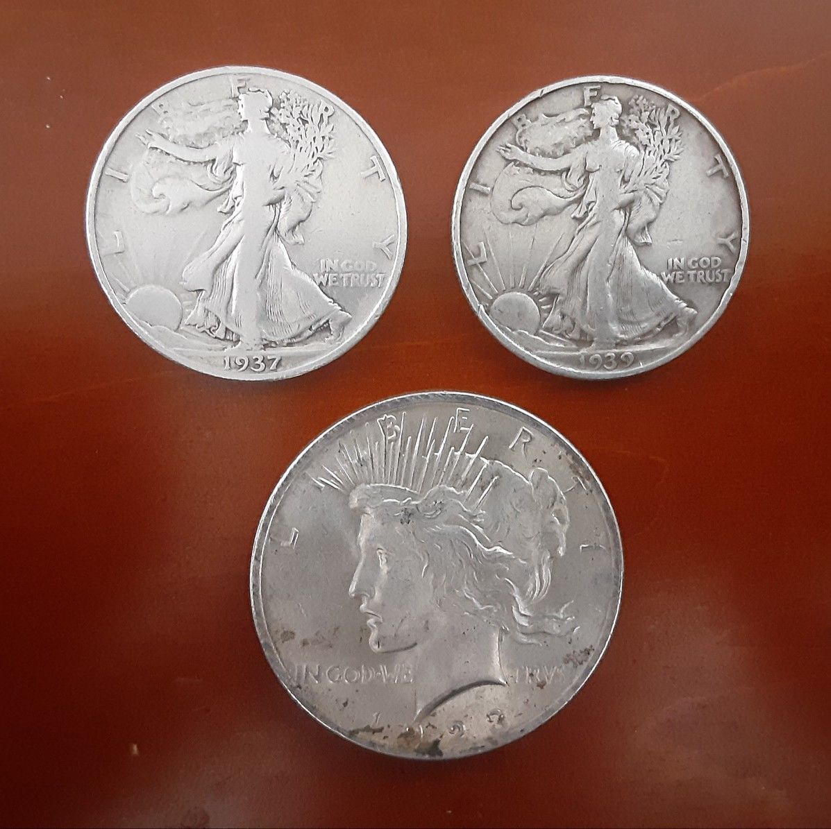 90% Silver Coin Lot! 1 1923 Peace Dollar and 2 Walking Liberty halves 1937 1939 NICE!