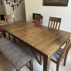 Dining Room Table Set 