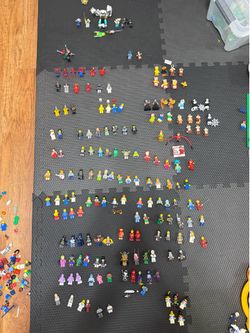 Lego Mini Figs - Prices vary