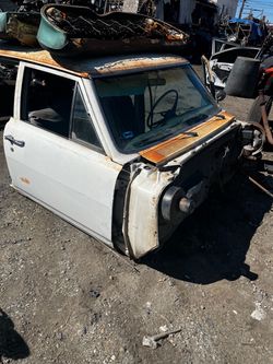 1965 chevelle. Few parts left left door