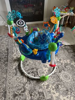 Baby bouncer