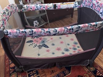 Play pen