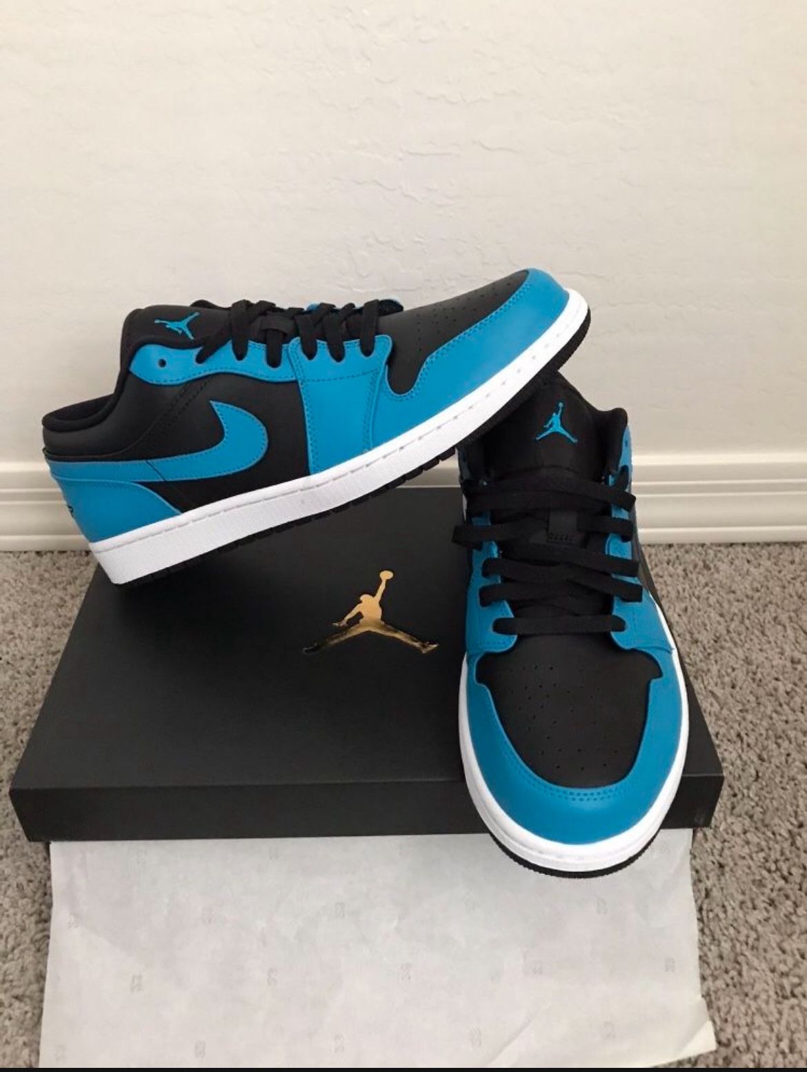 Jordan 1 Low