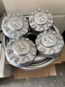 Ram 2500 OEM WHEELS w/caps