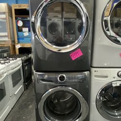 SET WASHER AND DRYER FRONT LOAD ELECTROLUX GAS 