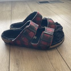 Women’s Birkenstocks 