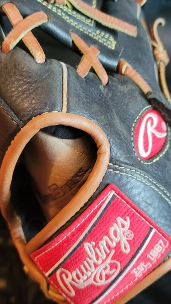 Baseball Glove