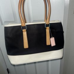 Coach Bag $20 FIRM Cash Only