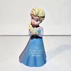 Disney 'Frozen' Elsa "My Granddaughter, My Precious Snowflake" Hamilton Figure