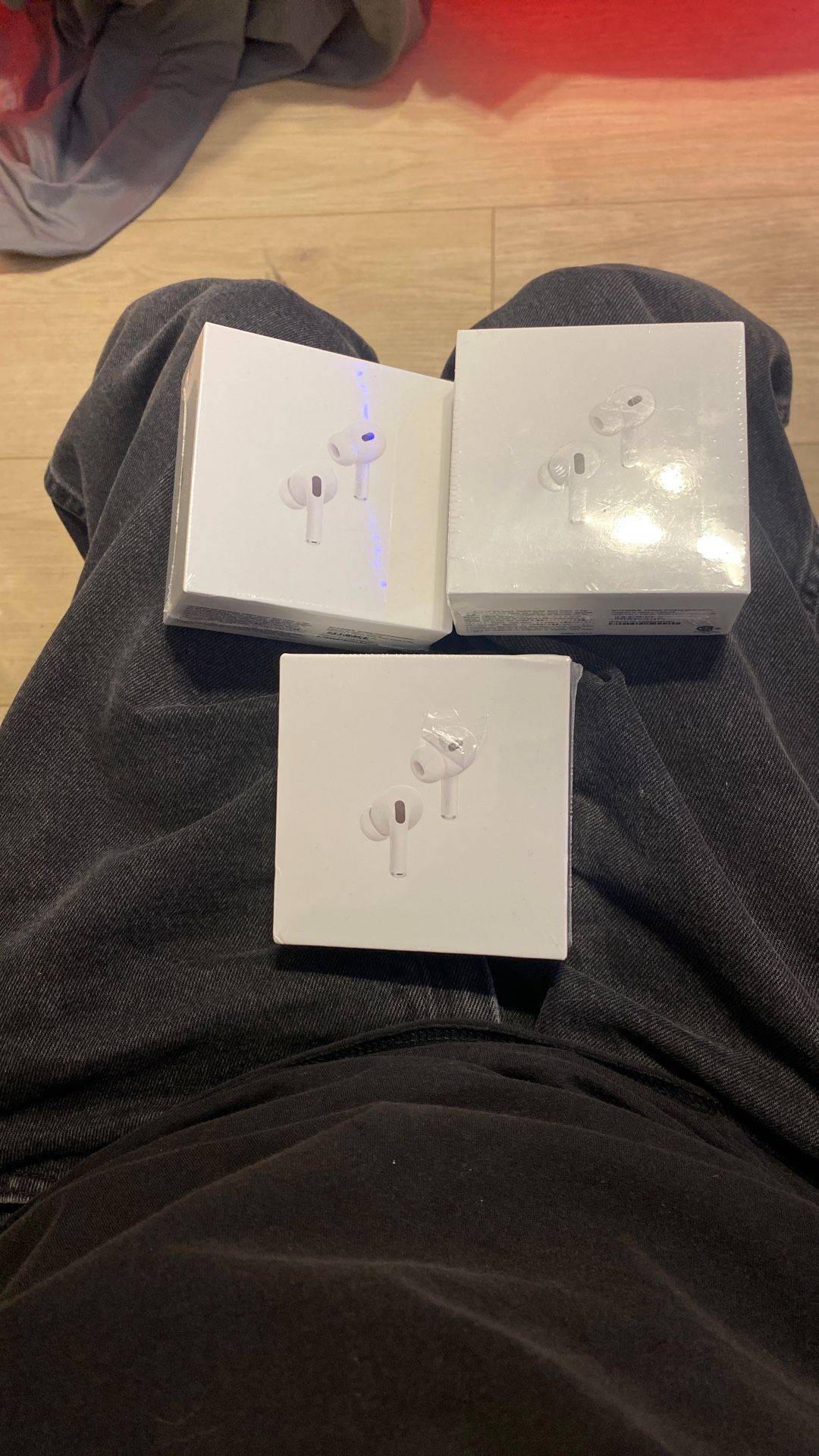 AirPods