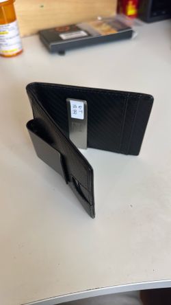 Carbon fiber wallet