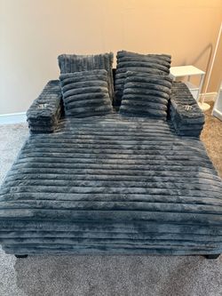 Oversized Double Chaise Lounge with Cup Holders