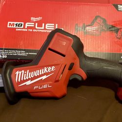 Milwaukee M18 FUEL HACKZALL