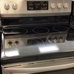Frigidaire Stove Used Electric