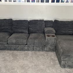 4 PC Sectional 