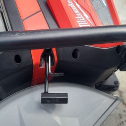 14 in. Cut Off Saw with charger and battery