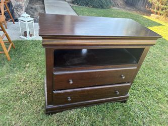 TV stand
