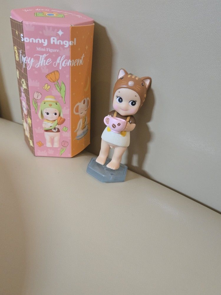 Sonny Angel Enjoy the moment easy moment cat coffee toy decor