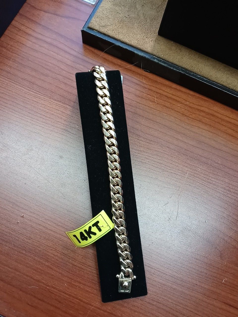 14 kt yellow gold cuban 66.3 dwt