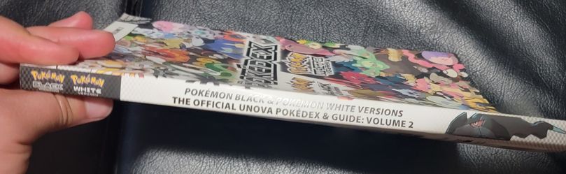 The Official Unova Pokedex Guide Volume 2 Pokemon Black & Pokemon White  Version