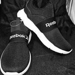 Reebok  Slip-on Sneakers 