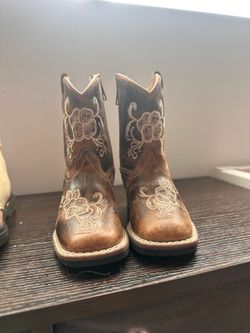 Toddler girl boots