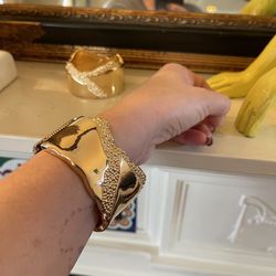 Gold-Tone Wide Hinged Cuff Bracelet Pair – Hammered Bubble Texture Statement Jewelry 