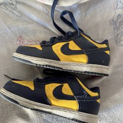 Toddler size 12 shoes