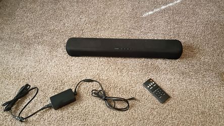 Yamaha Sound bar with remote