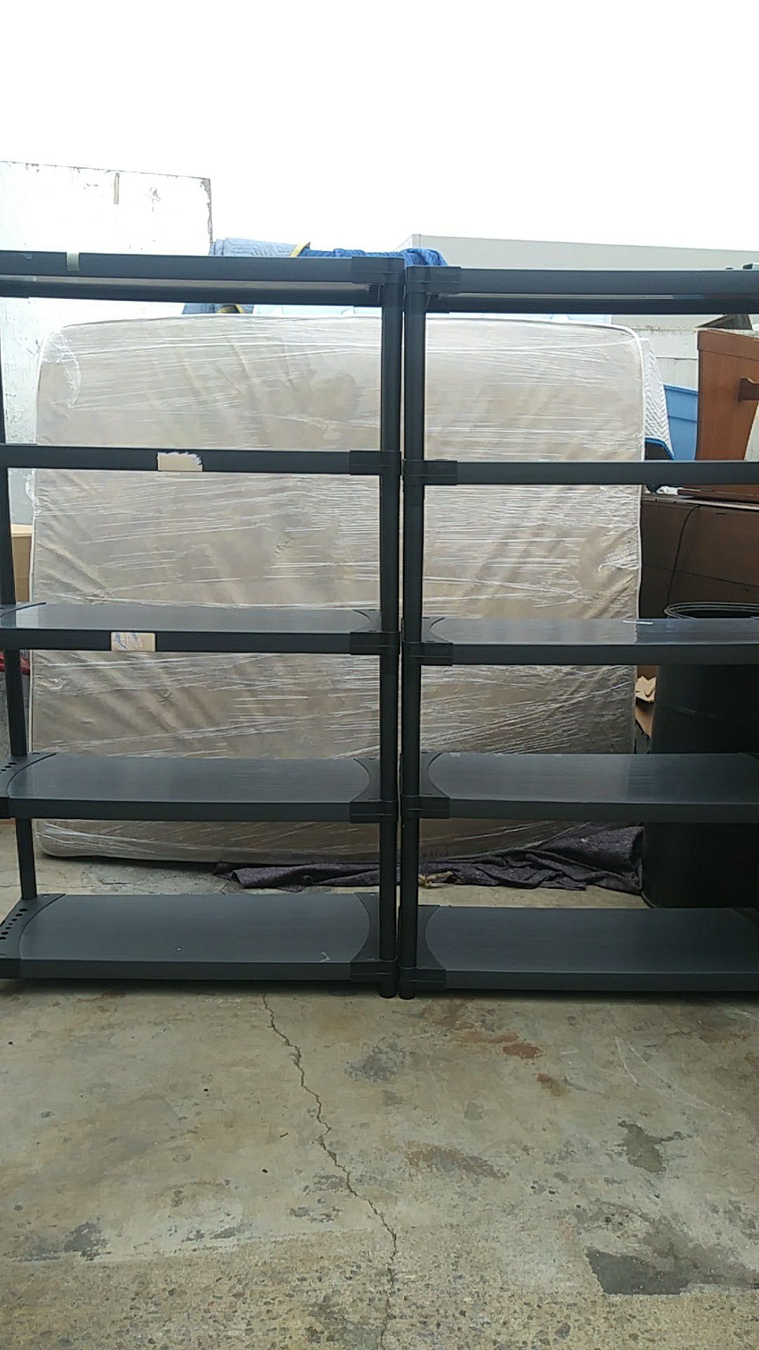2.shelves Storage.