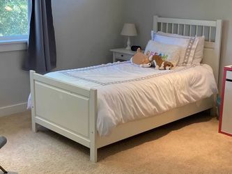 Twin bed white Ikea