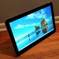 HP 20 Inch Touchscreen Laptop/Tablet Intel Duo Core 8 GB Ram 120 GB SSD Webcam WiFi Bluetooth Windows 10