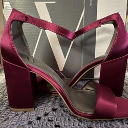 NEW, HIGH HEELS SIZE, 7