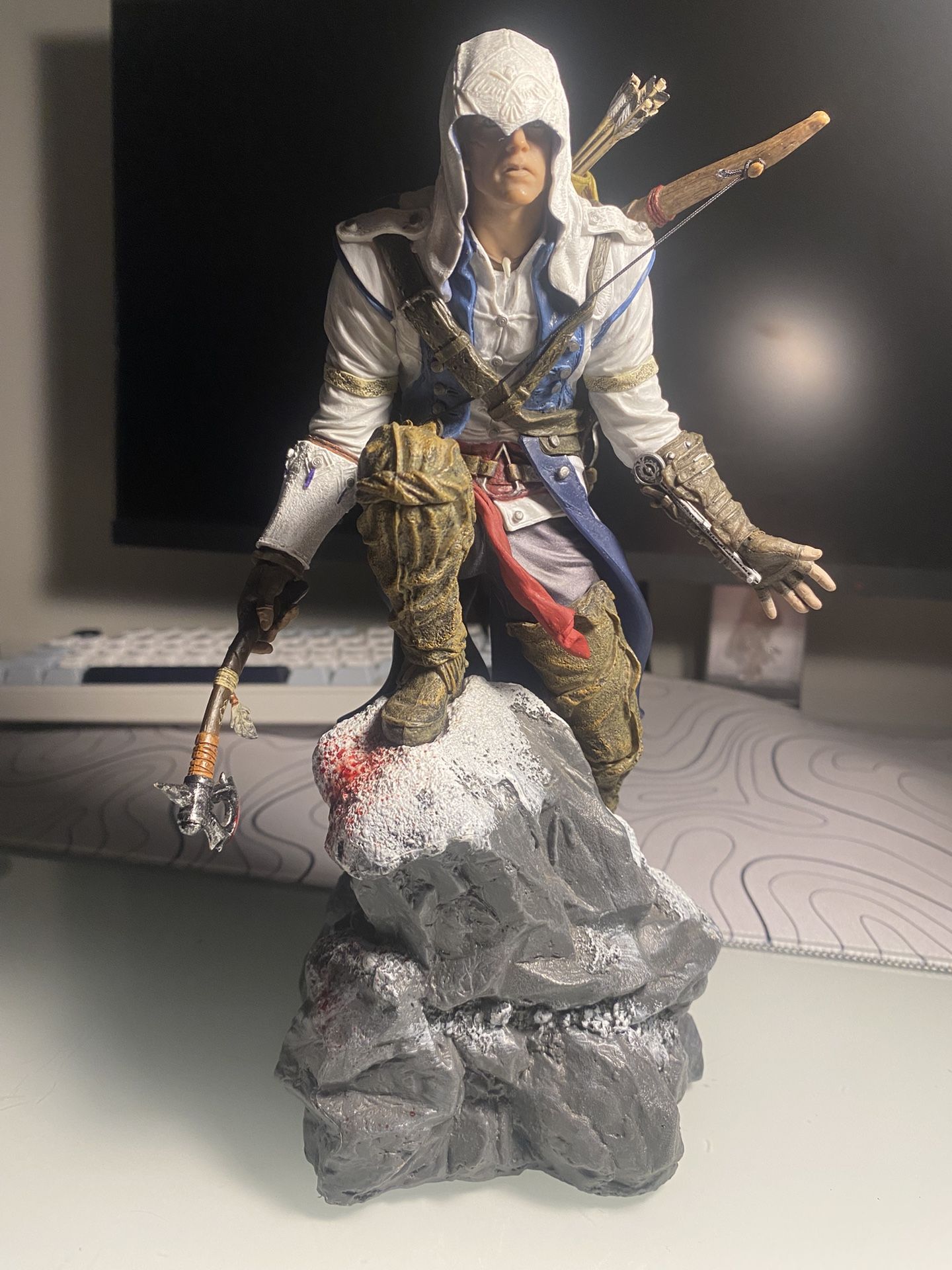 ¿ Connor Statue — Assassin's Creed III (PUREARTS / Ubisoft 2012)