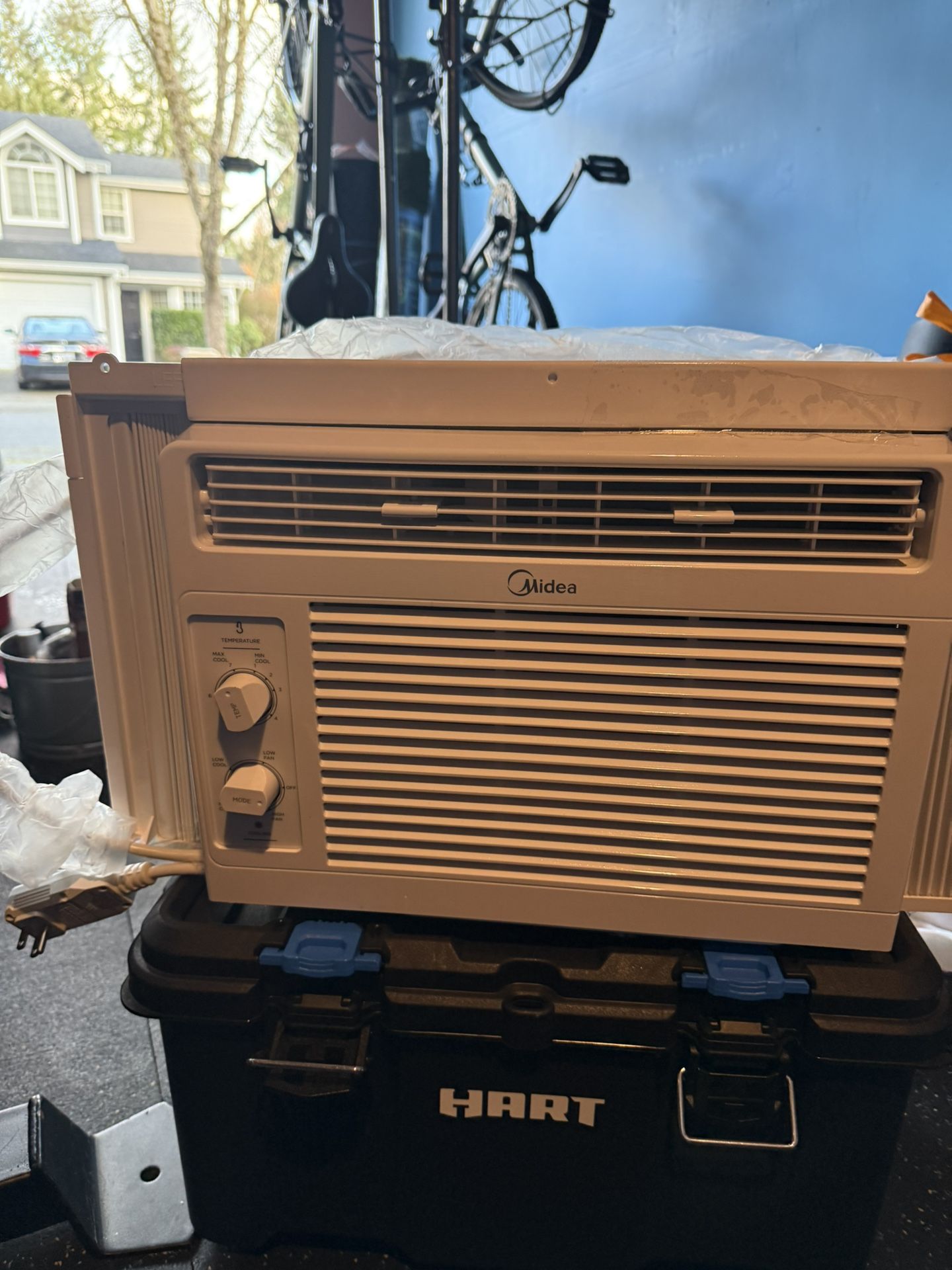 Midea Small Room Window Air Conditioner , ( 115-Volt , 5000-BTU