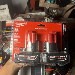 Milwaukee M12 3.0 2 Pack