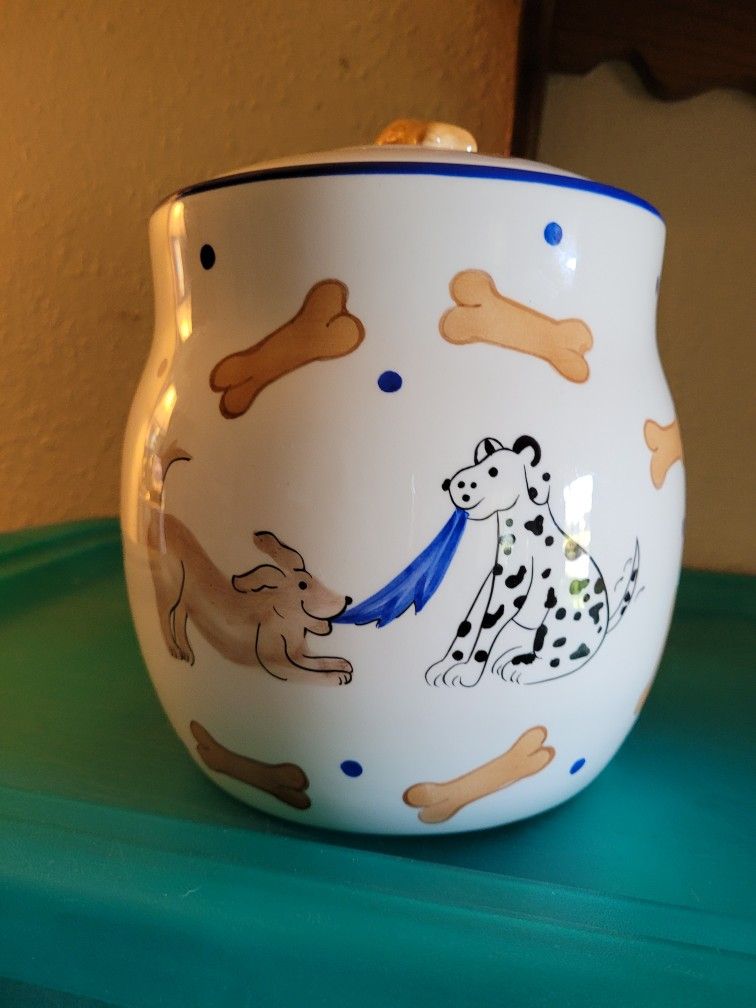 Dog Treat Jar. Lid Seals Great.  $10