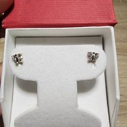 14k Yellow Gold Butterfly Studs