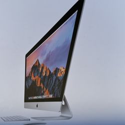 27 Inch iMac With Upgraded Memory - Late 2015 27-inch iMac (Retina 5K) Desktop Only No Keyboard Or Mouse Included