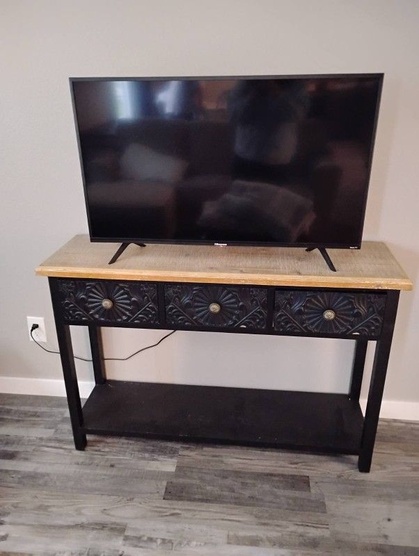 TV