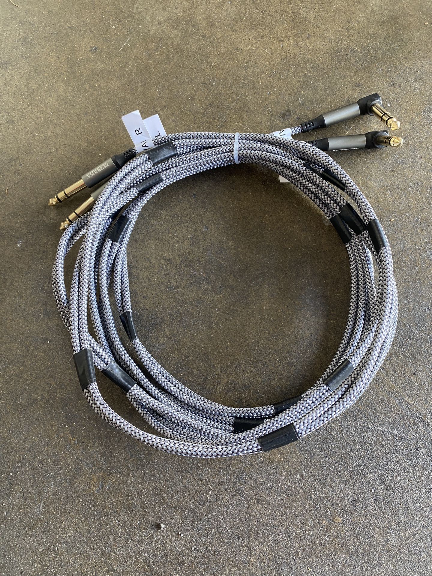Instrumental angle cable 1/4” TRS to 1/4” TRS Stereo Pair 20 Feet